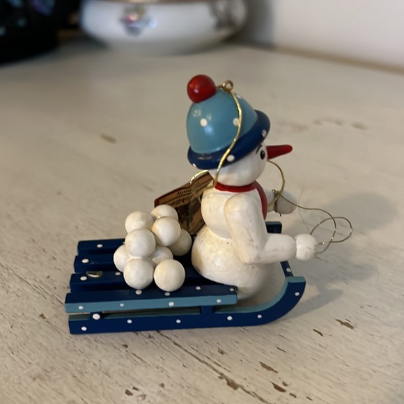 Vintage Kathe Wohlfahrt Christmas ornament w/tag snowman on sled Germany - Picture 3 of 5
